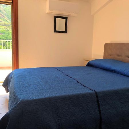 Penthouse Mare E Monti Lägenhet Tropea Exteriör bild